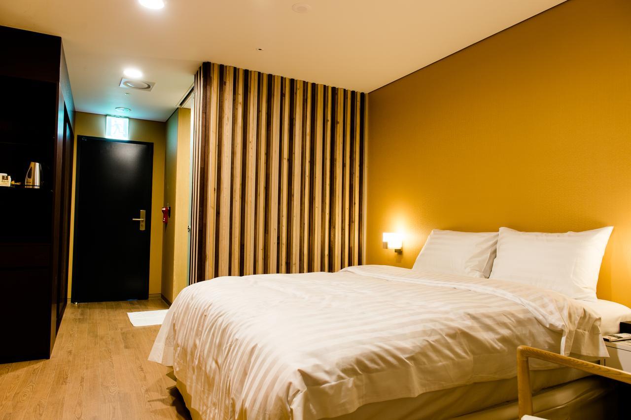 Hotel Khan Seul Exterior foto